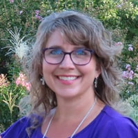 Headshot of Stephanie Harrison